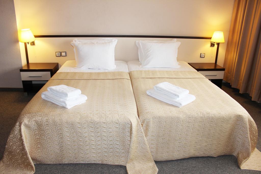 Kendros Hotel Plovdiv Room photo